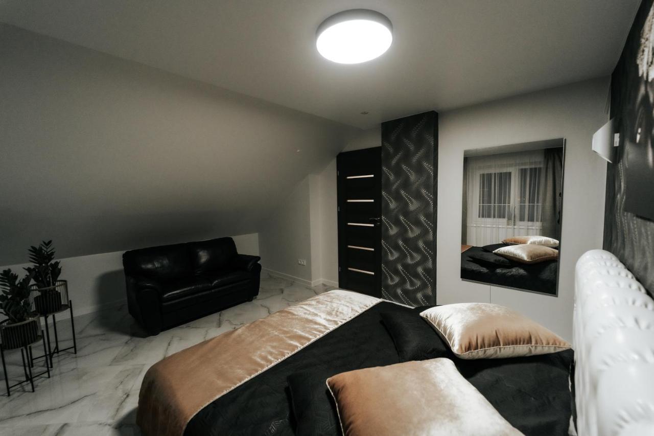Šilutė Kiss Apartment מראה חיצוני תמונה
